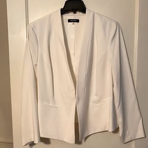 Nine West White Kiss Front Jacket - 18W